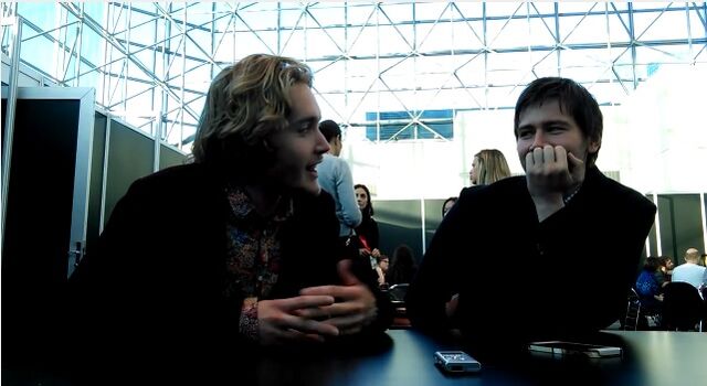File:Toby regbo torrance coombs.jpg
