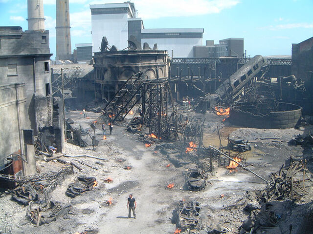 File:Reign-of-fire-behindthescenes1.jpg