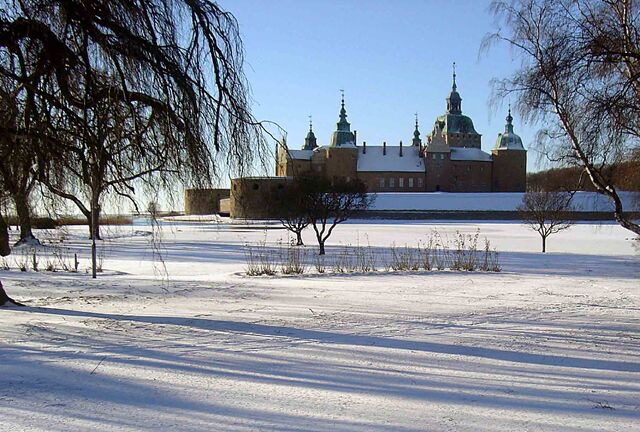 File:Kalmar slott1.jpg