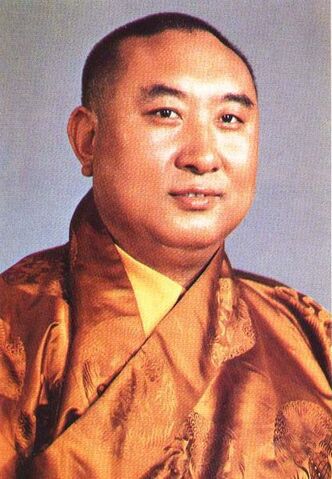 File:ChoekyiGyaltsen10thpanchenlama.jpg