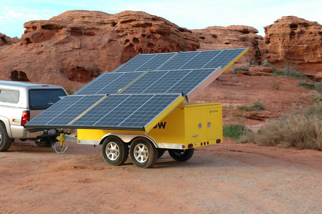 File:MobileSolar GreenTow.jpg