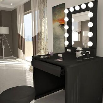 Kim-kardashian-dash-nyc-vanity-girl-desk-makeup-mirror-4-491x491