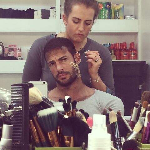 File:William Levy undergoing makeup.jpg