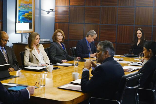 File:4x18 31.jpg