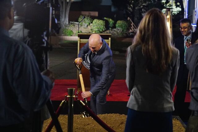File:4x18 19.jpg