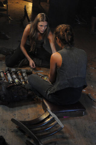File:Revolution 1x03-4.jpg