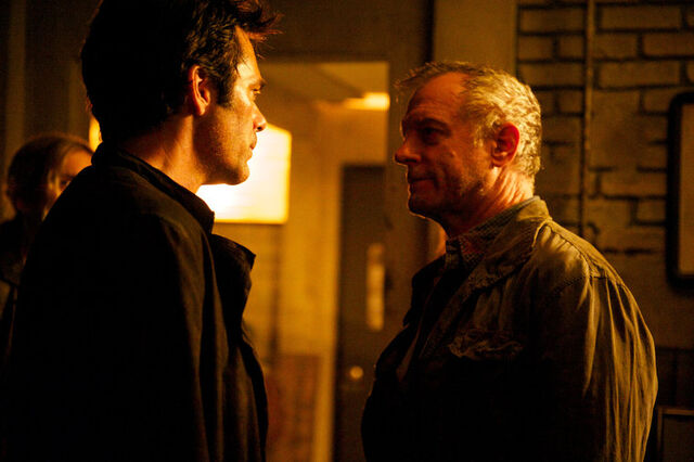File:Revolution 2x08-19.jpg