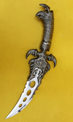 Spineblade