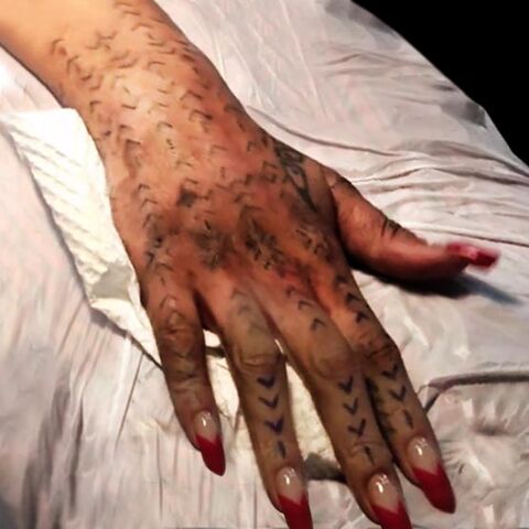 File:Rihanna-New-Polynesian-Tattoo.jpg