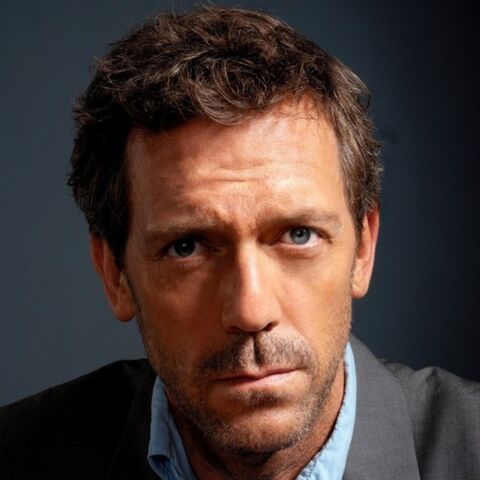 File:People-hugh-laurie-2490438 123.jpg