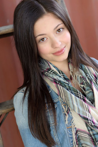 File:Caitlin Mitchell-Markovitch.png