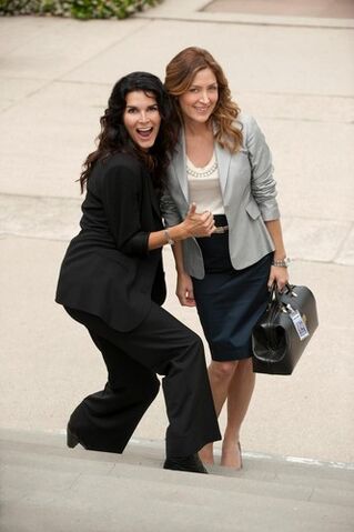 File:Rizzoli-Isles-image-rizzoli-and-isles-36398241-333-500.jpg