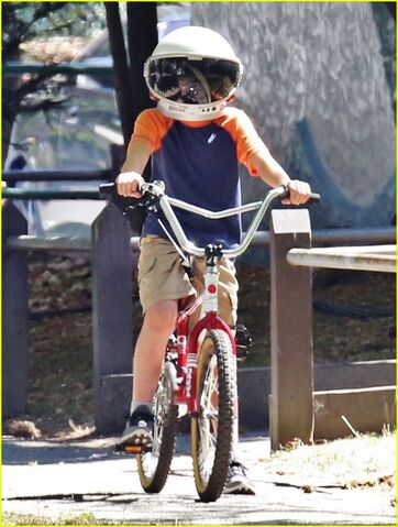 File:August-bike.jpg