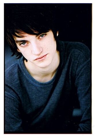 File:Richard-Harmon.jpg