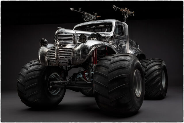 File:Bigfoot clean 1.jpg