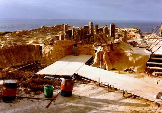 File:04.jpg