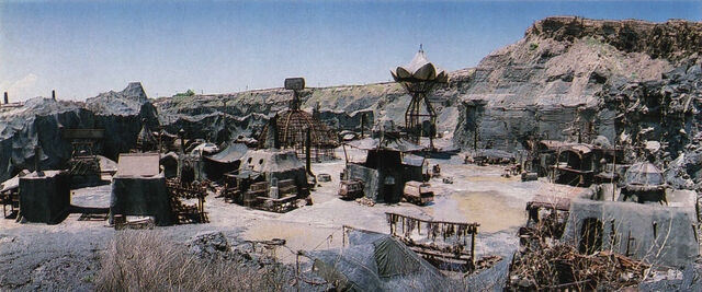 File:Bartertown empty.jpg