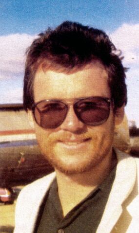 File:Byron Kennedy.jpg