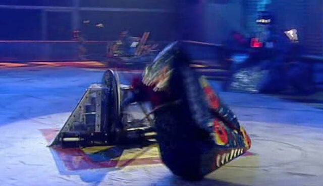 File:Vader vs Aggrobot.jpg