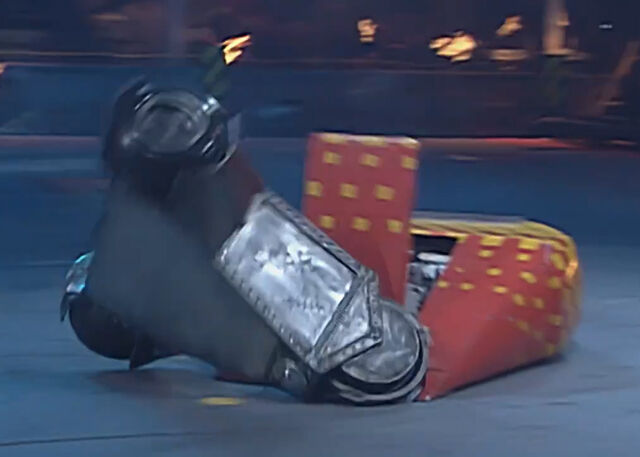 File:Firestorm flips Scar.jpg