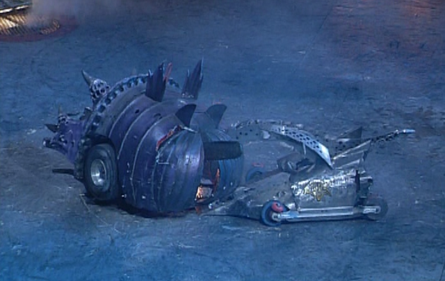 File:Razer kills matilda.png