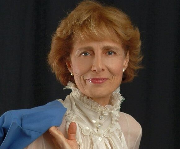 File:Jane Marla Robbins.jpg
