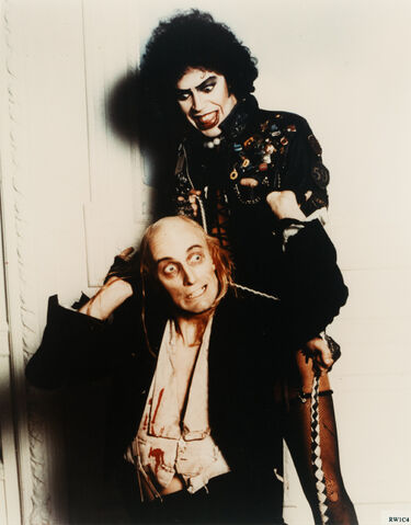 File:RHPS-RW1C4-FrankRiffWhip.jpg