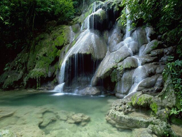 File:Learder's den waterfall.jpg
