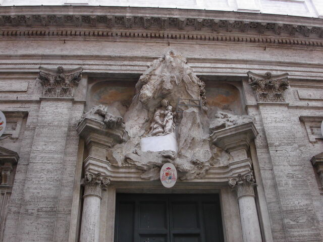 File:Maria in Monserrato -door detail.jpg