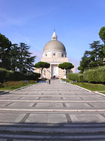 File:2011 Pietro e Paolo.jpg