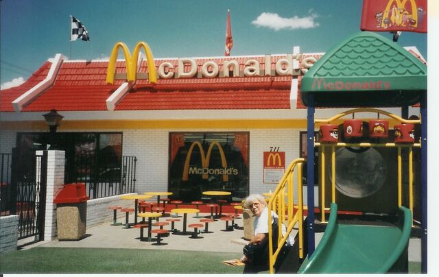 File:McDonald's Playland.jpg