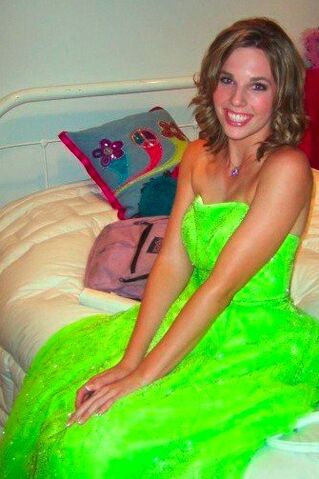 File:Young lindsay.jpg