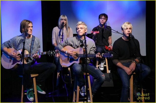 File:R5 music choice play stop (2).jpg
