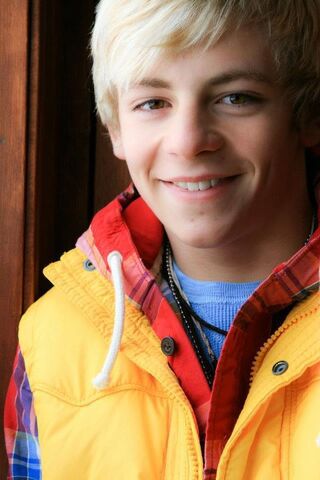 File:Ross Lynch (15).jpg
