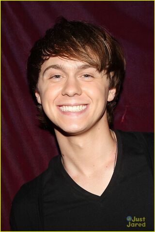 File:Ratliff Planet Hollywood & Good Morning America.jpg