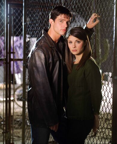 File:Liz and max.jpeg
