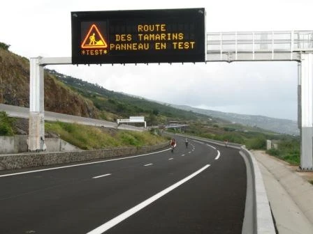 Route des Tamarins WikiSara Fandom powered by Wikia