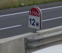 A710w.jpg