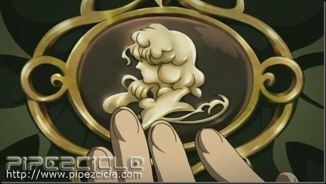 File:Rozen's Brooch.jpg
