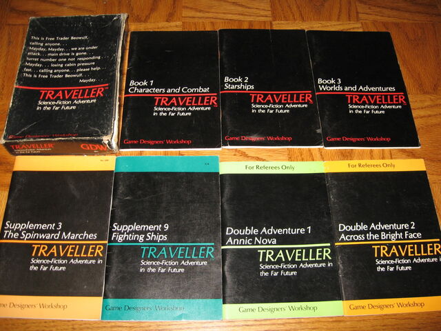 Файл:Traveller books.jpg