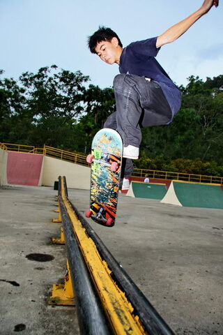 File:50-50 grind kennmullen.jpg