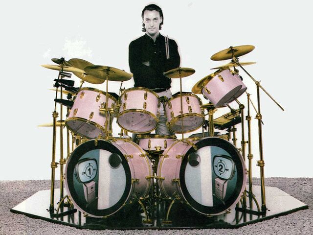 File:Ludwig, Hot Pink.jpg