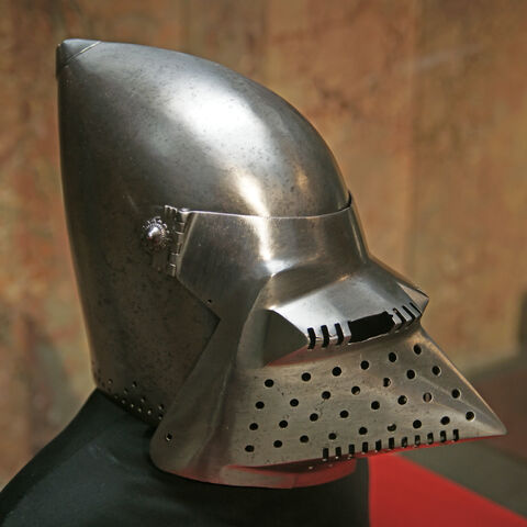 File:Bascinet.jpg