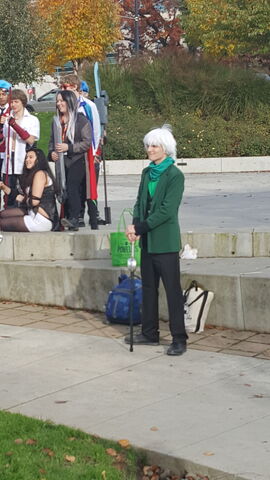 File:Kumoricon Ozpin.jpg