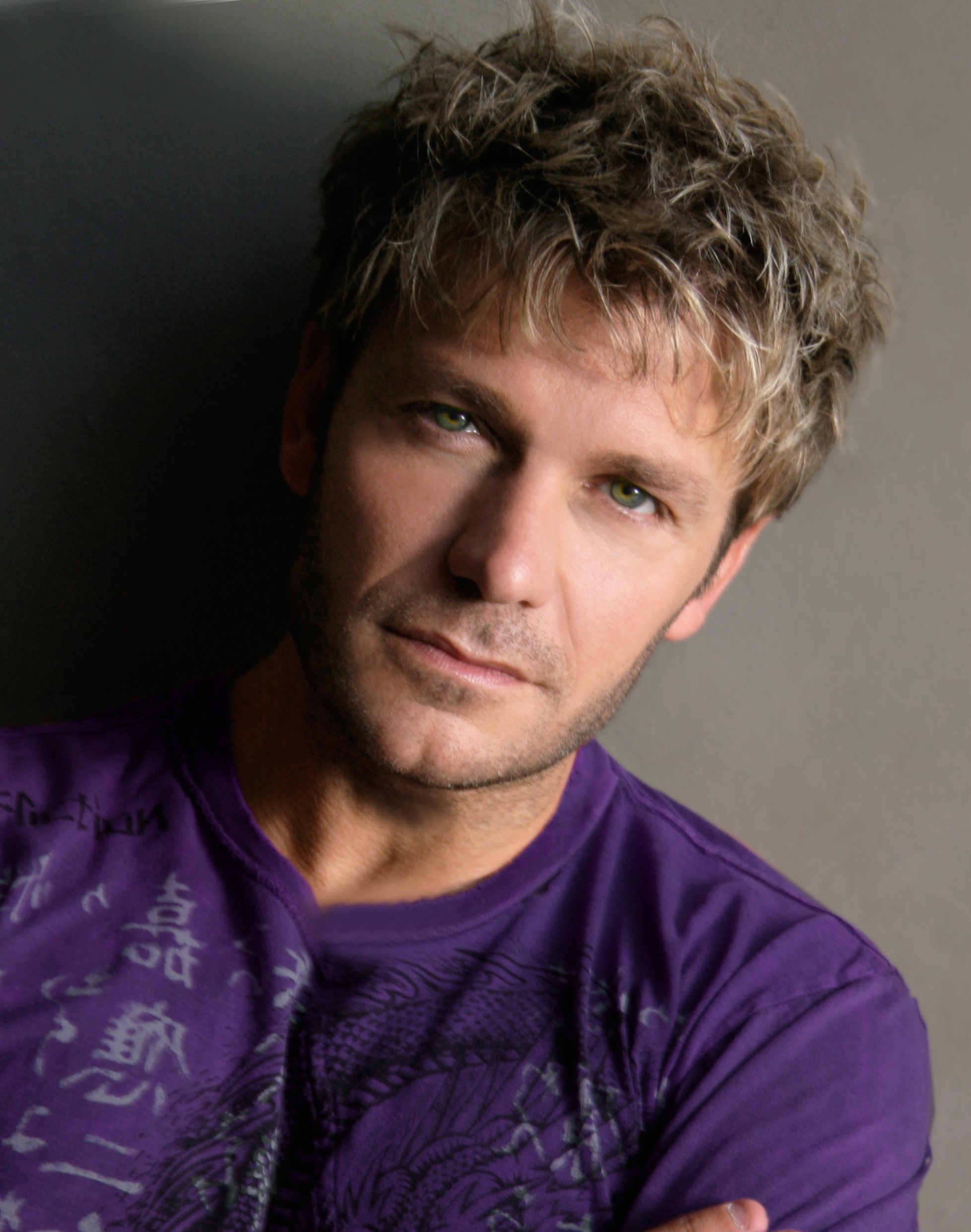 Ist Vic Mignogna Verheiratet? – StarStruck Daily