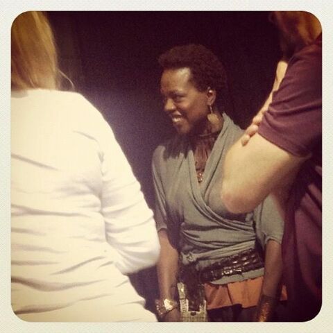Fichier:BCbehindthescenes4.jpg