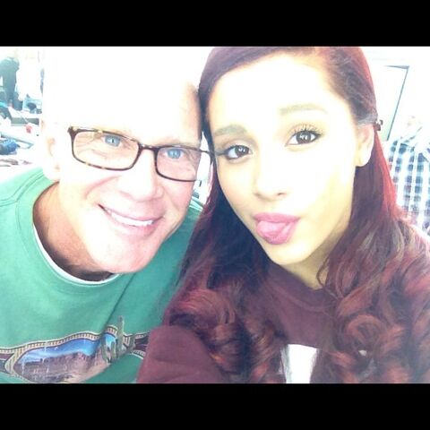 File:Ariana with Michael after doing hair and make-up.jpg