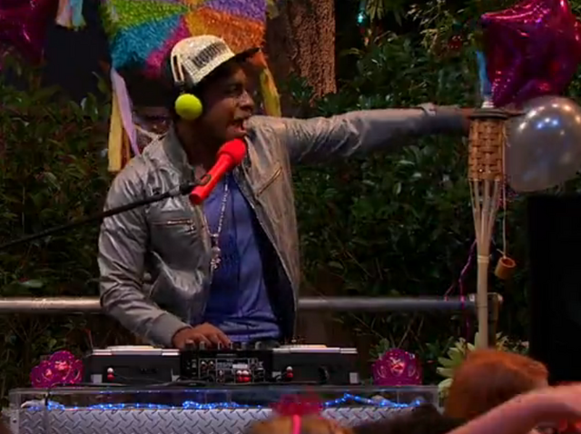 File:DJ.png