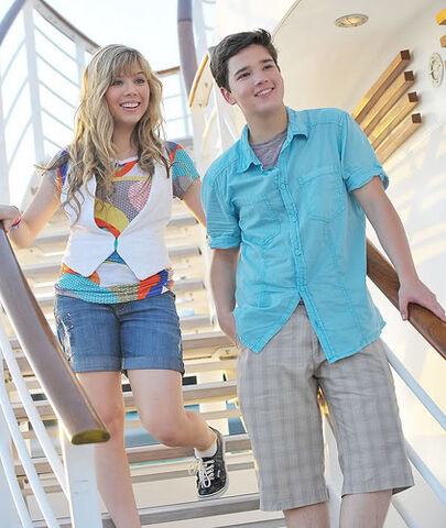 File:Jennette and Nathan.jpg