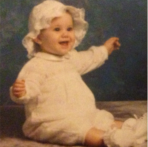 File:Baby Ariana Grande.png